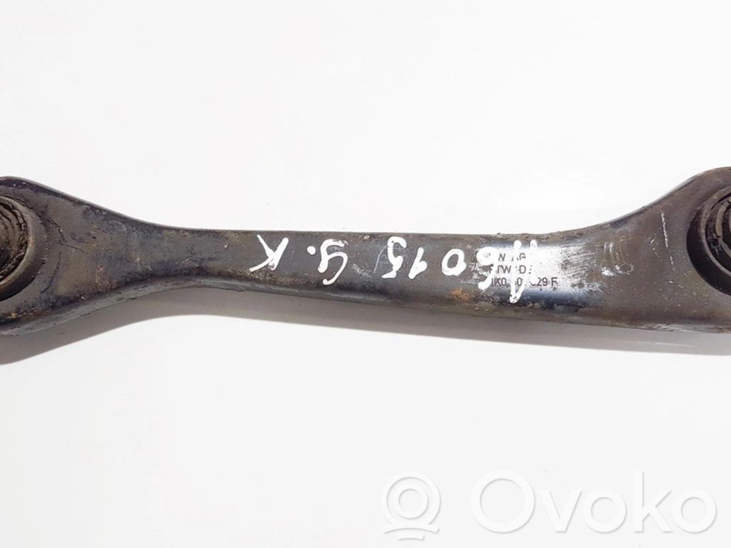 Volkswagen PASSAT B6 Braccio di controllo sospensione posteriore superiore/braccio oscillante