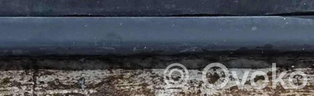 Audi A2 Takaoven lista (muoto)