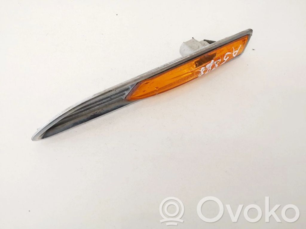 Ford Mondeo MK IV Semnalizator bară față 