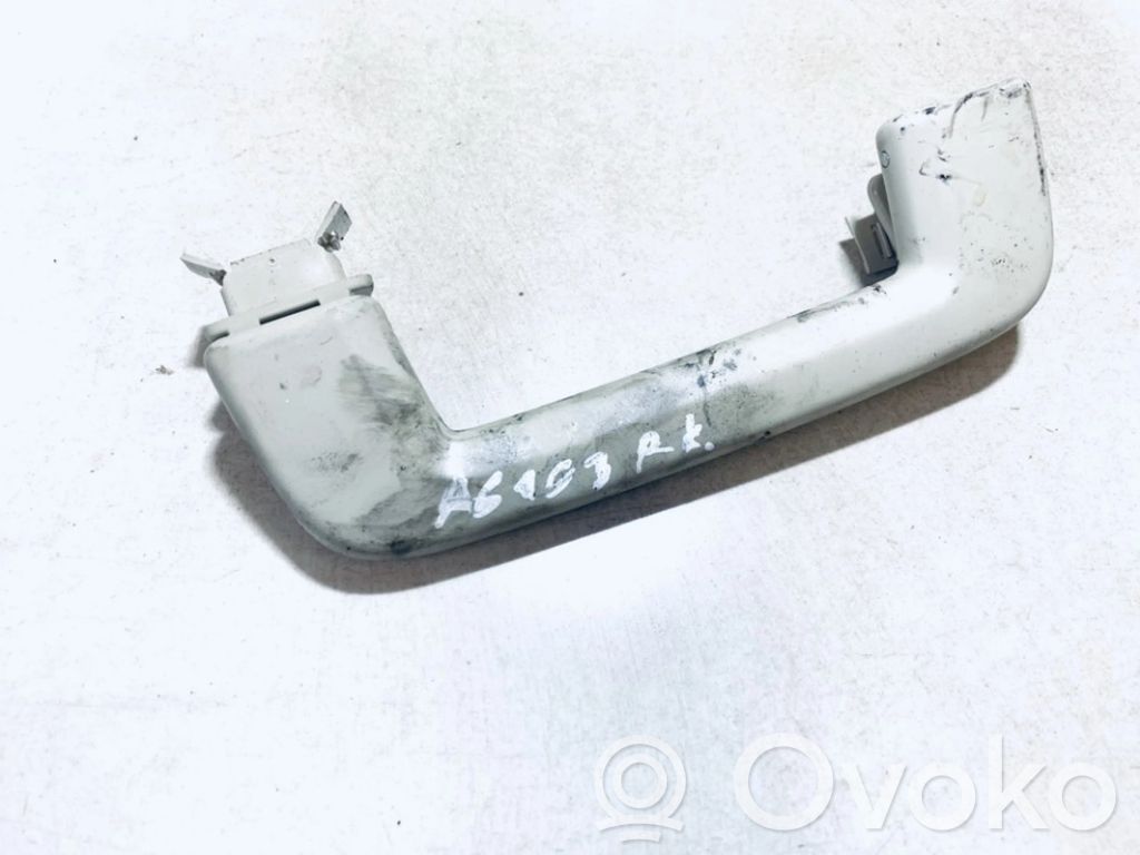 Asidero interior delantero   135508,135508