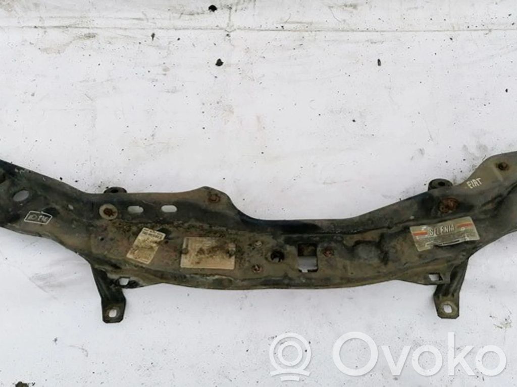 Fiat Bravo - Brava Support de radiateur sur cadre face avant 
