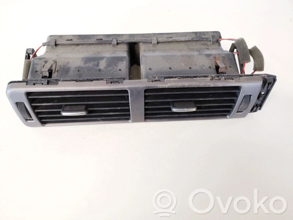 Rejilla de ventilación central del panel   4B1820951,4B1820951