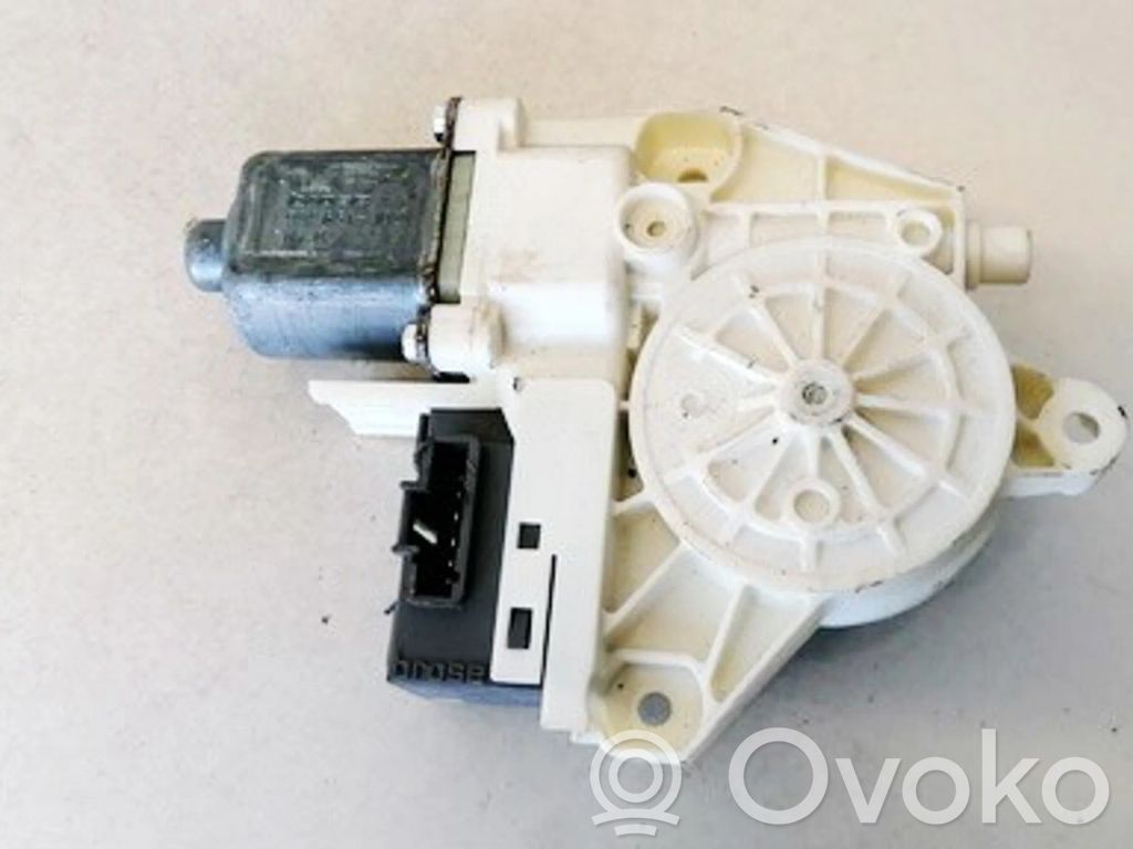Peugeot 407 Motorino alzacristalli della portiera posteriore 