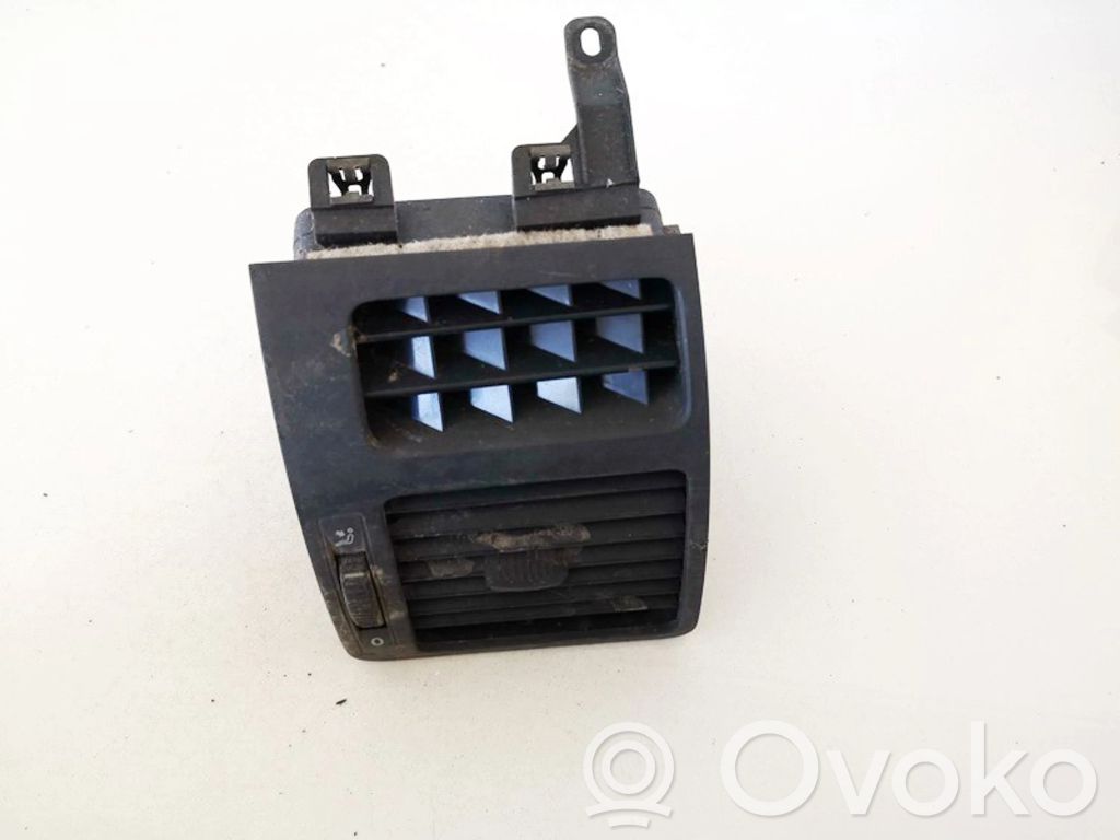 Volkswagen Touran I Grilă ventilație centrală 