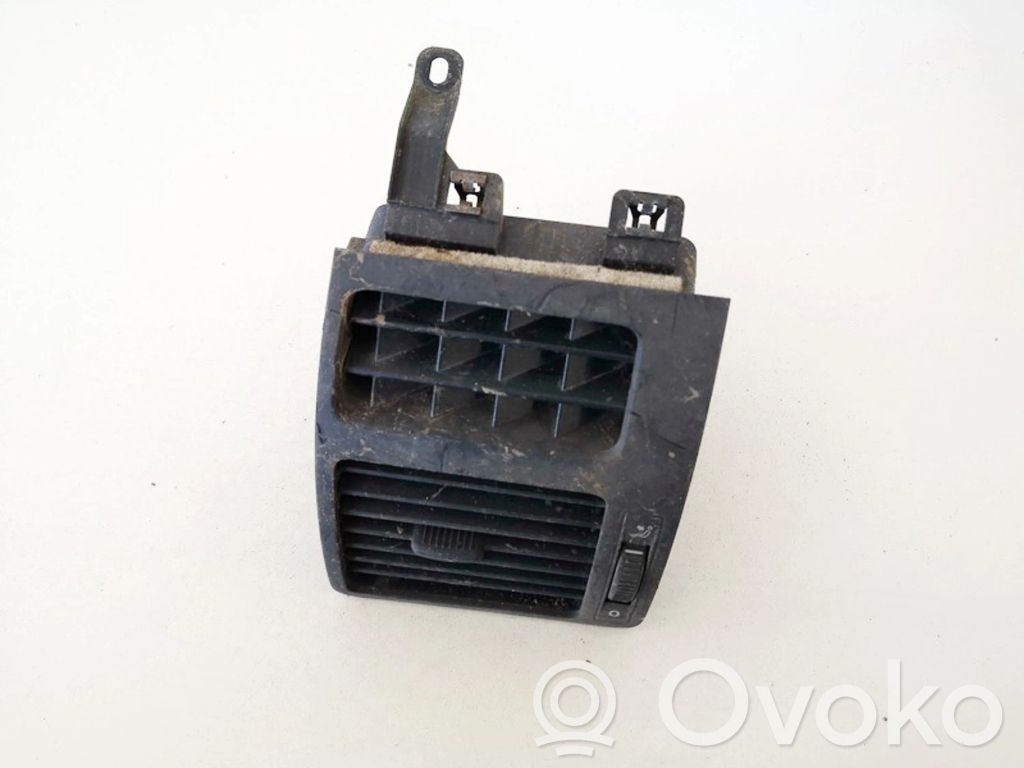 Volkswagen Touran I Grilă ventilație centrală