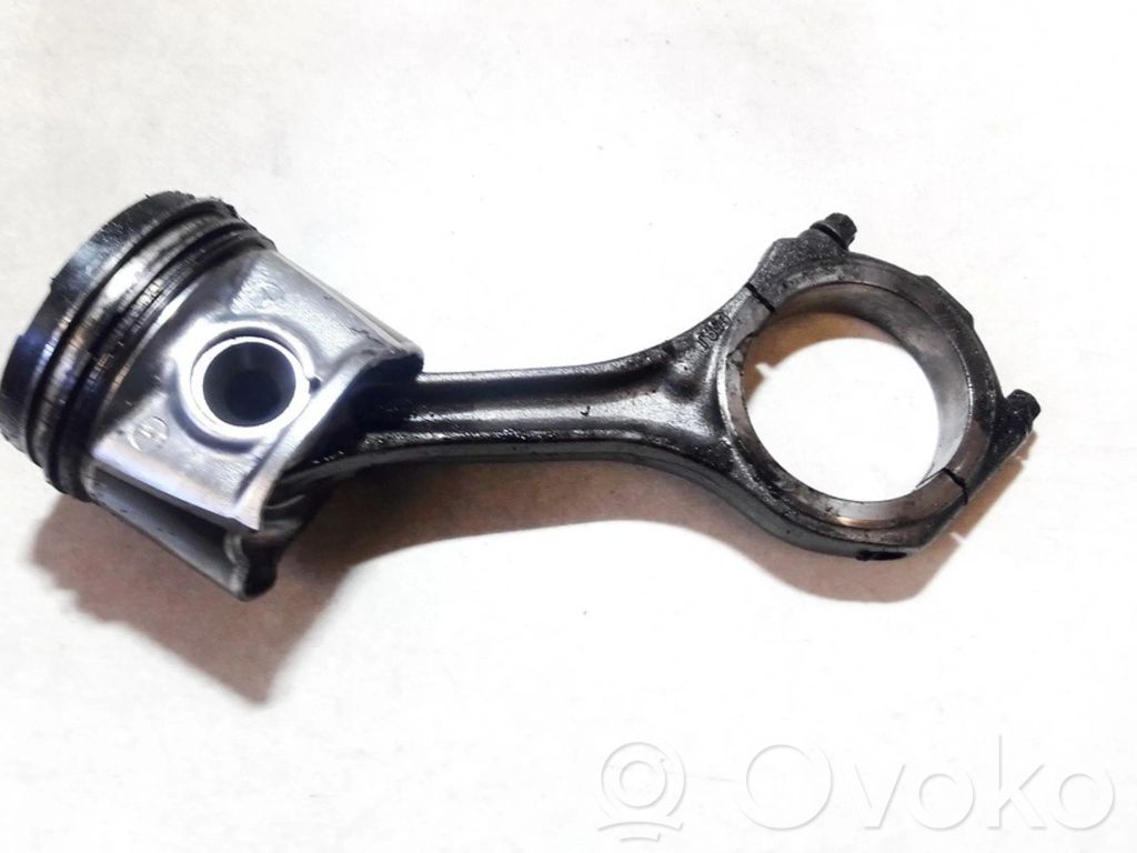 Audi A6 S6 C5 4B Pistone con biella 