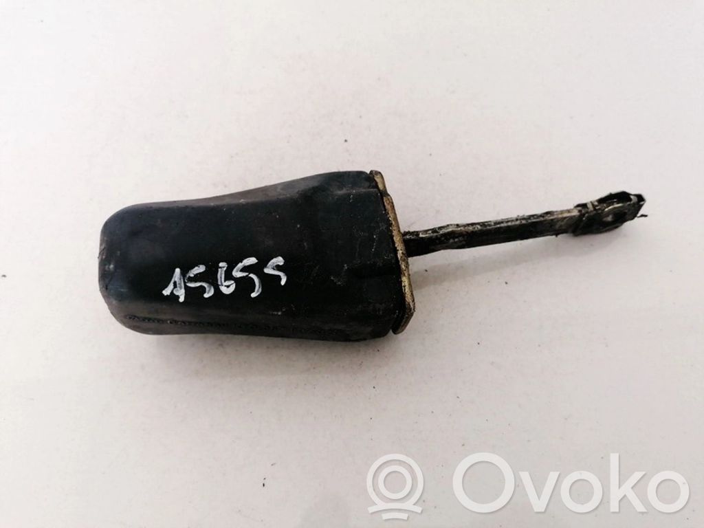 Volkswagen PASSAT B3 Etuoven pidätin 