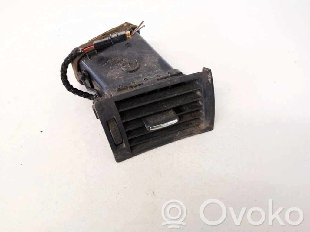 Audi A4 S4 B7 8E 8H Rejilla de ventilación central del panel 