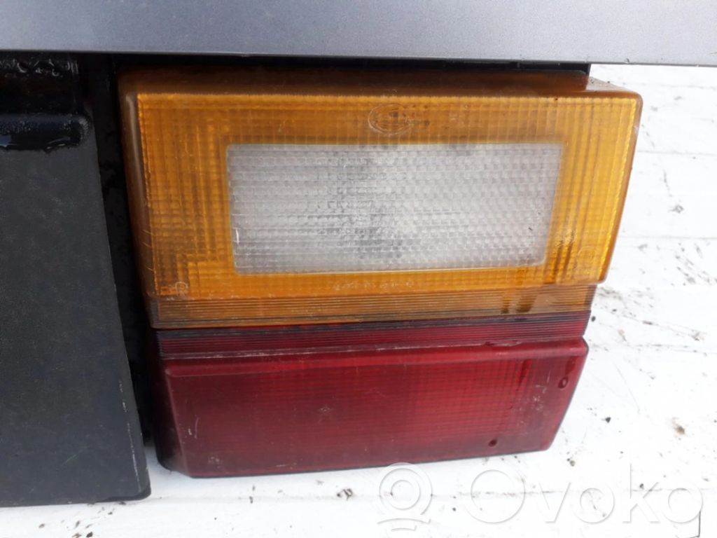 Audi 100 200 5000 C3 Feux arrière sur hayon
