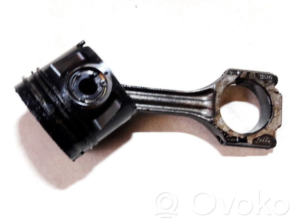 Piston cu bielă   028H,028H