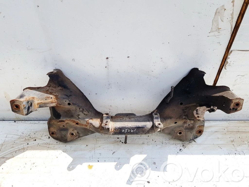 Mitsubishi Carisma Subcadru frontal 