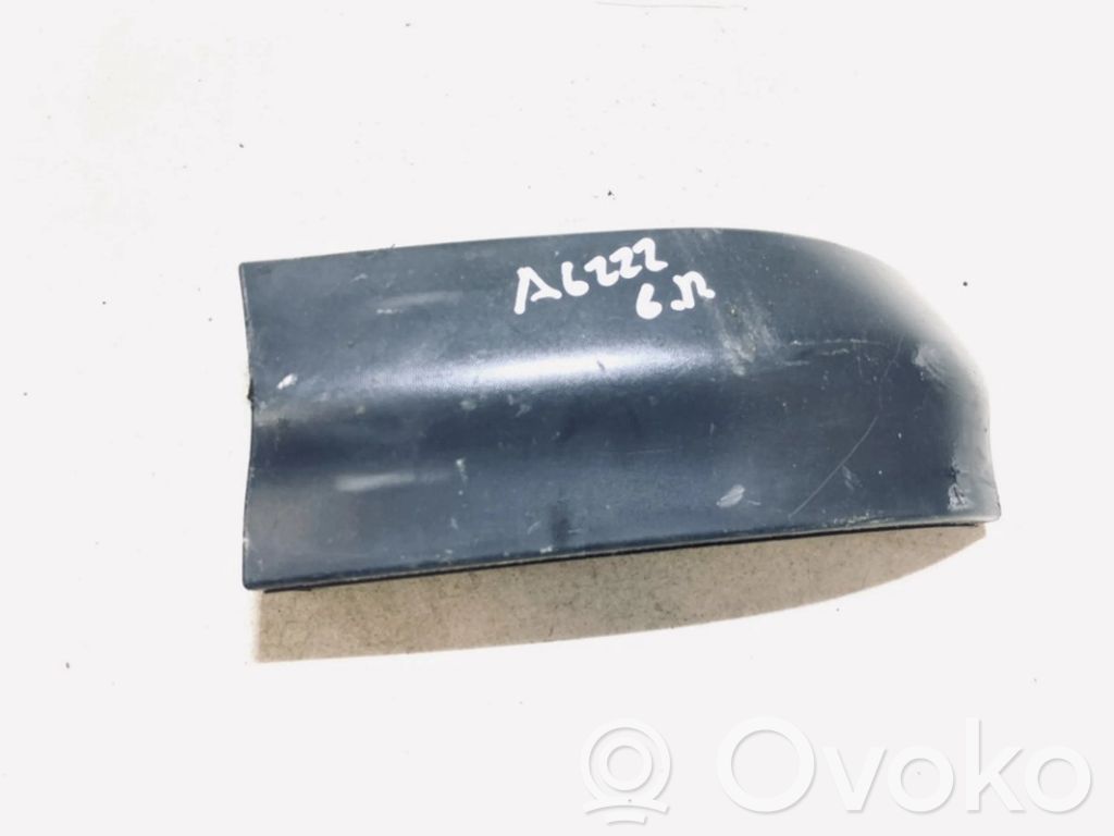 Opel Zafira A Moulure de garniture de feu arrière / postérieur