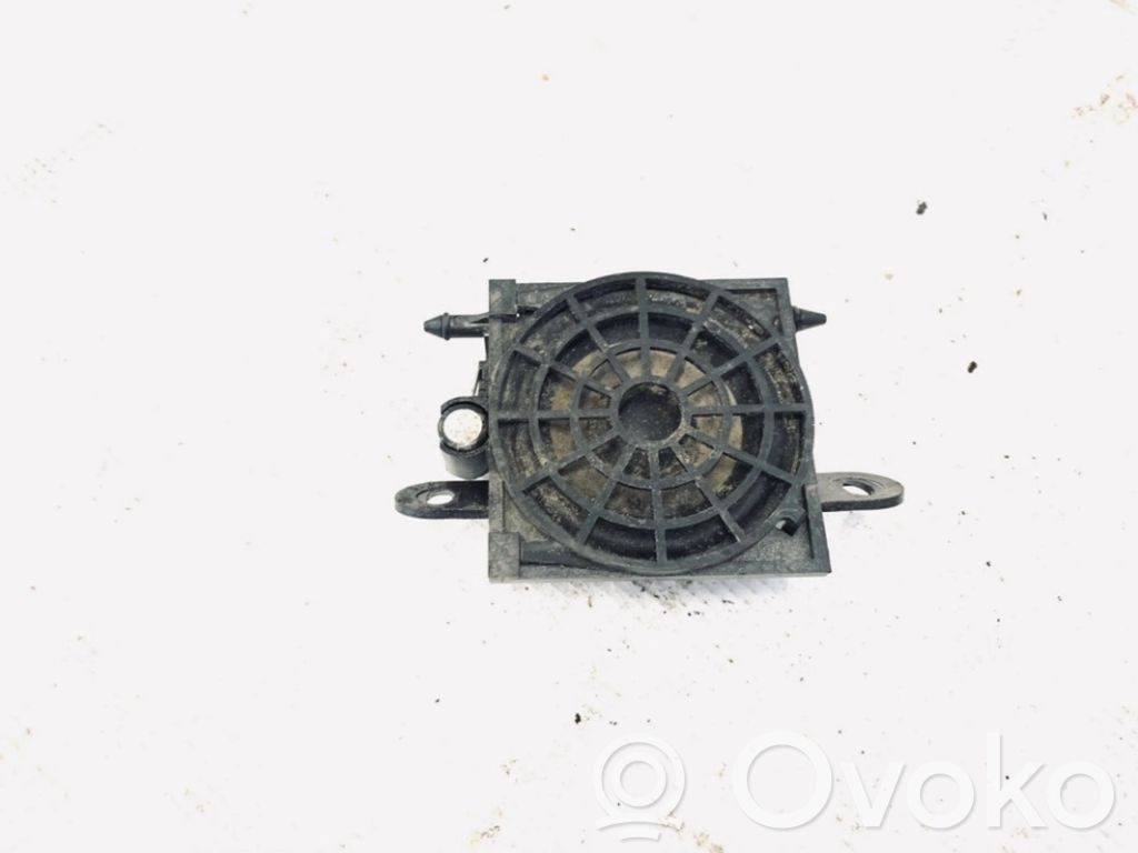 Audi A4 S4 B7 8E 8H Altavoz de la puerta delantera 