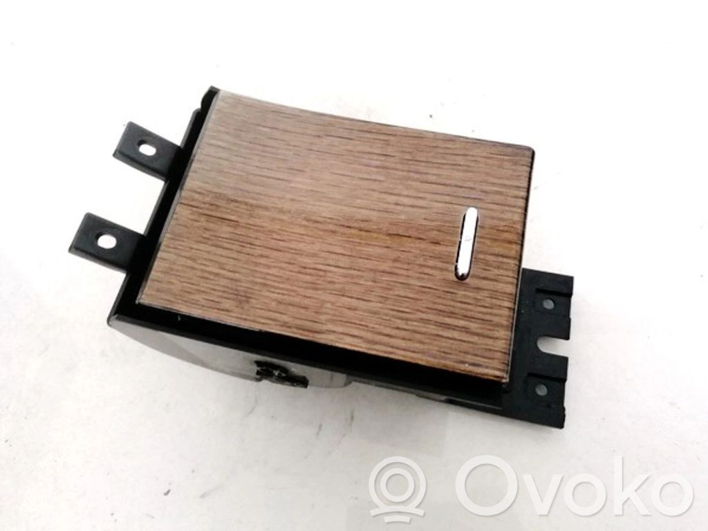 Vano portaoggetti   8X23600D00A,8X23600D00A,8X23600D00A,8X23600D00B,8X23600D00A,E129642000