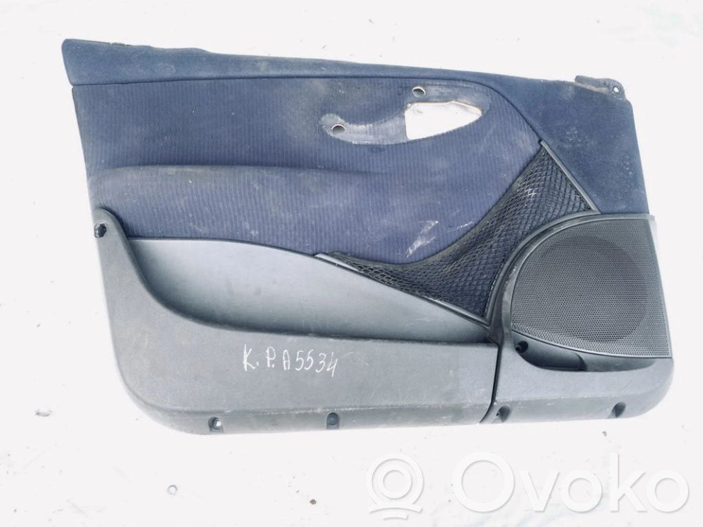 Fiat Punto (188) Etuoven verhoilu 