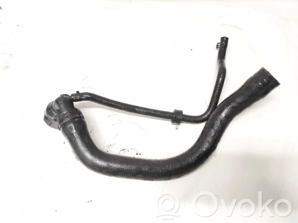 Engine coolant pipe/hose