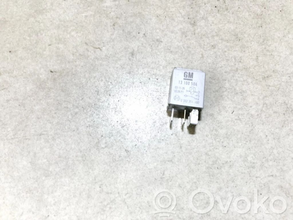 Otros relés   13100504,0332201100,0332201100,13100504