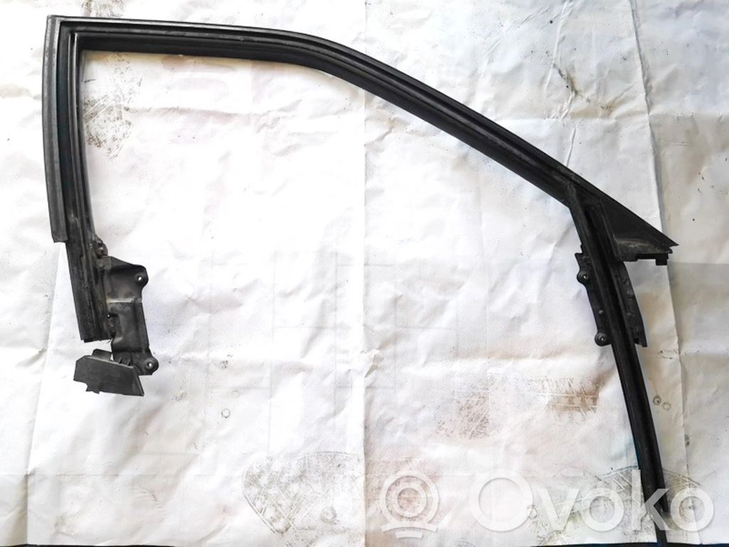 Audi 80 90 B3 Marco de la luna/vidrio de la puerta delantera 