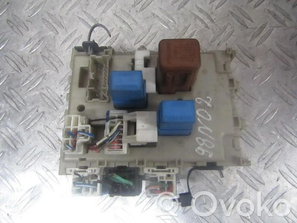 Nissan Almera Tino Set scatola dei fusibili