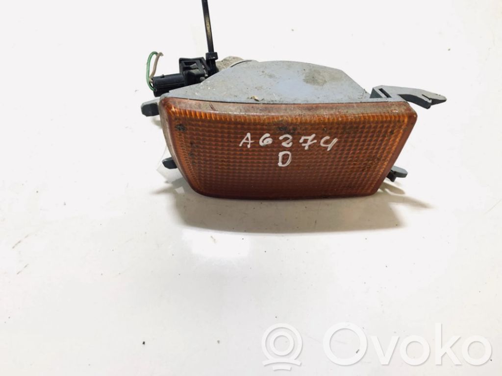 Volkswagen Golf III Semnalizator față 