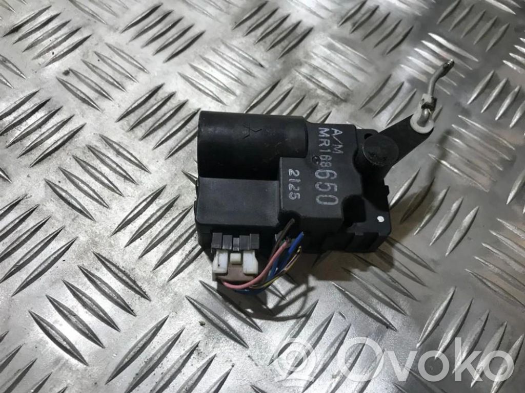 Volvo S40, V40 Moteur / actionneur de volet de climatisation