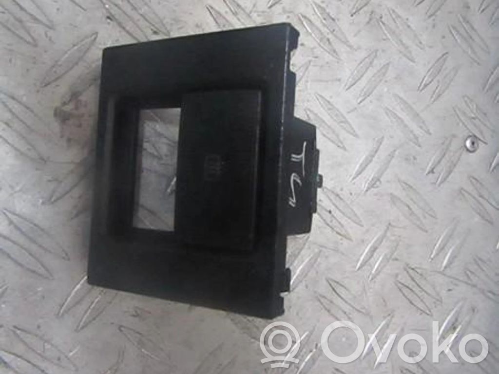 Volkswagen Transporter - Caravelle T4 Comutator încălzire parbriz/lunetă
