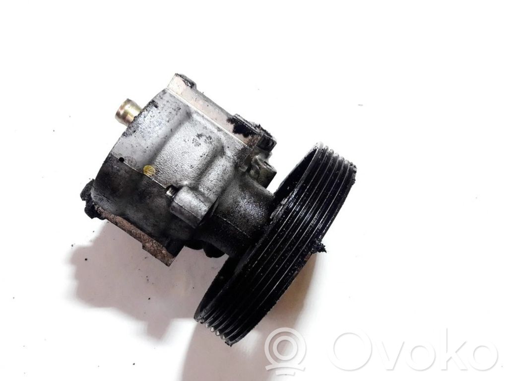 Mitsubishi Carisma Pompă servodirecție 