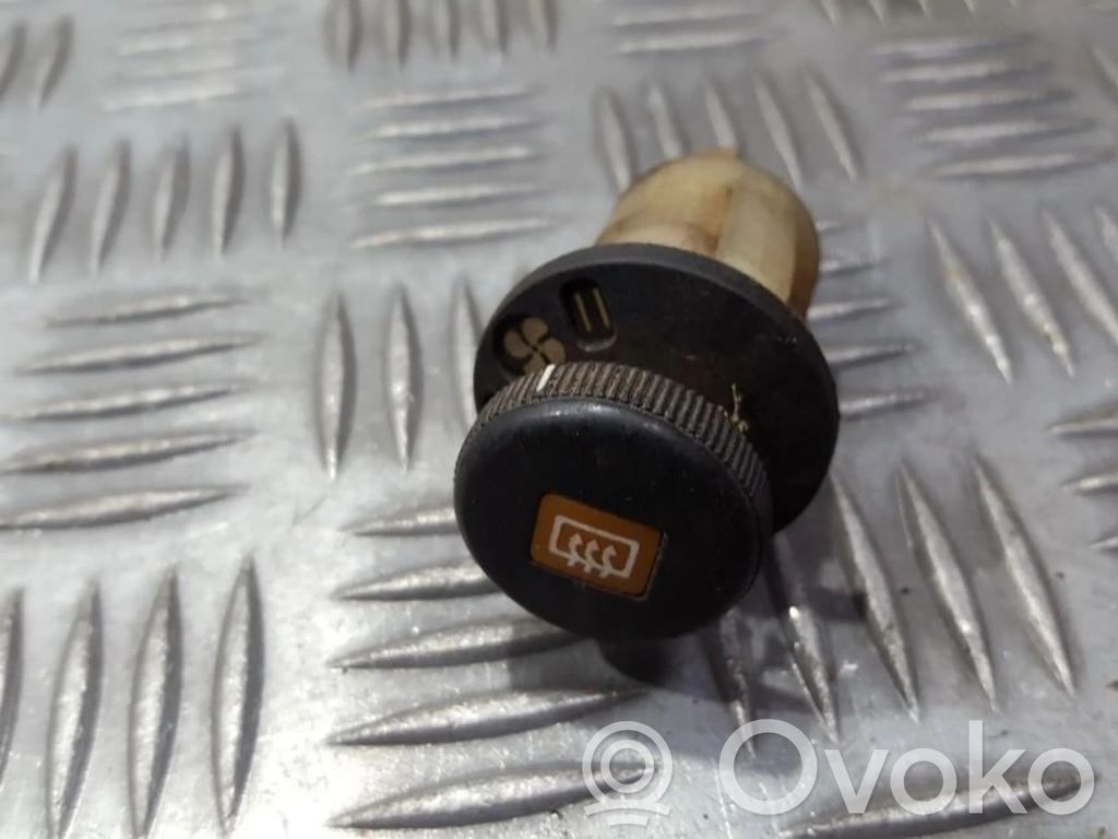 Opel Kadett D Windscreen/window heater switch 