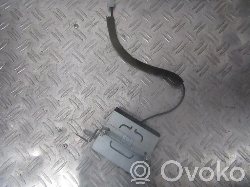 Toyota Avensis T250 Antenna GPS 