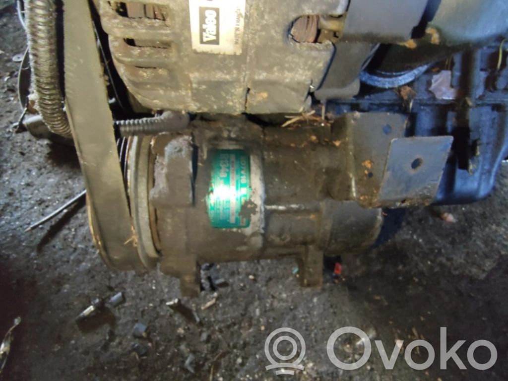 Ilmastointilaitteen kompressorin pumppu (A/C)   SD7V16,4947009824,4947009824,SD7V16