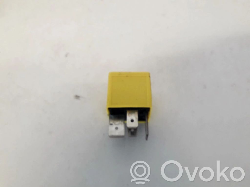 Inne przekaźniki   90226846,UEED,90226846,UEED