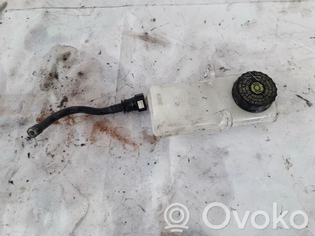 Peugeot 307 Serbatoio di compensazione del liquido del freno