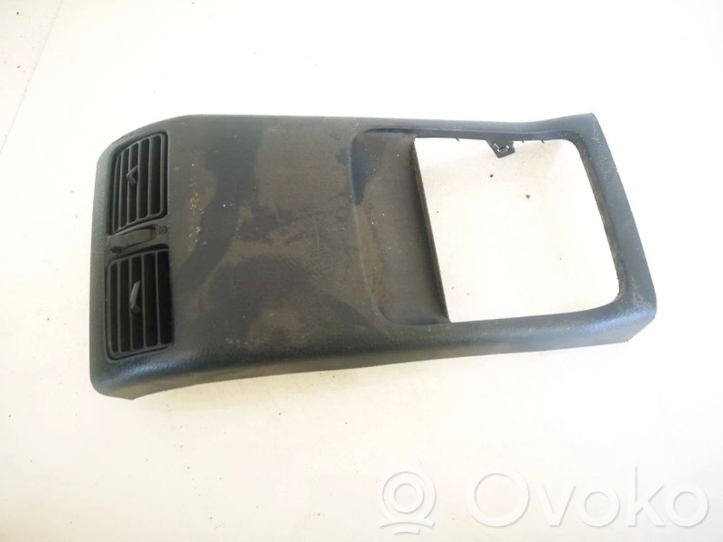 Nissan X-Trail T31 Rejilla de ventilación central del panel