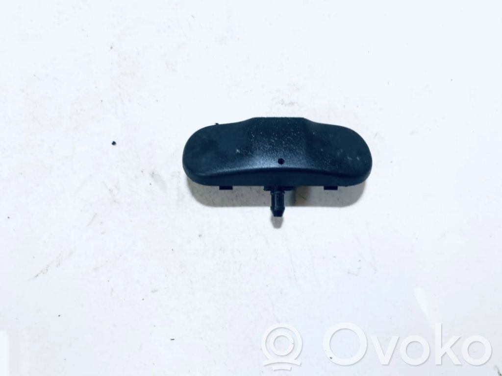 Volkswagen Golf V Ugello a spruzzo lavavetri per parabrezza 