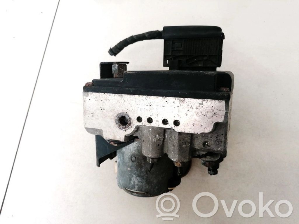 BMW 5 E39 ABS Pump 