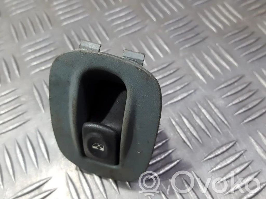 Interruptor del elevalunas eléctrico   7700836270,7700836270