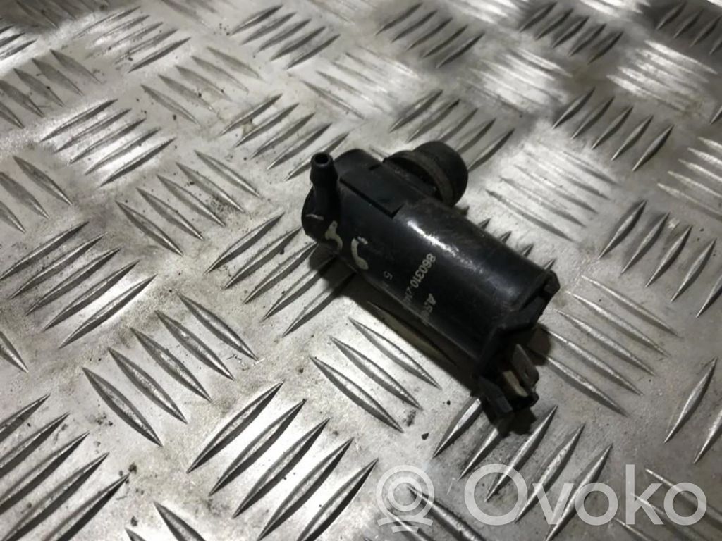 Mazda 626 Windscreen/windshield washer pump 