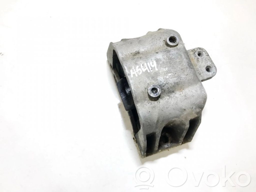 Volkswagen Bora Supporto di montaggio del motore