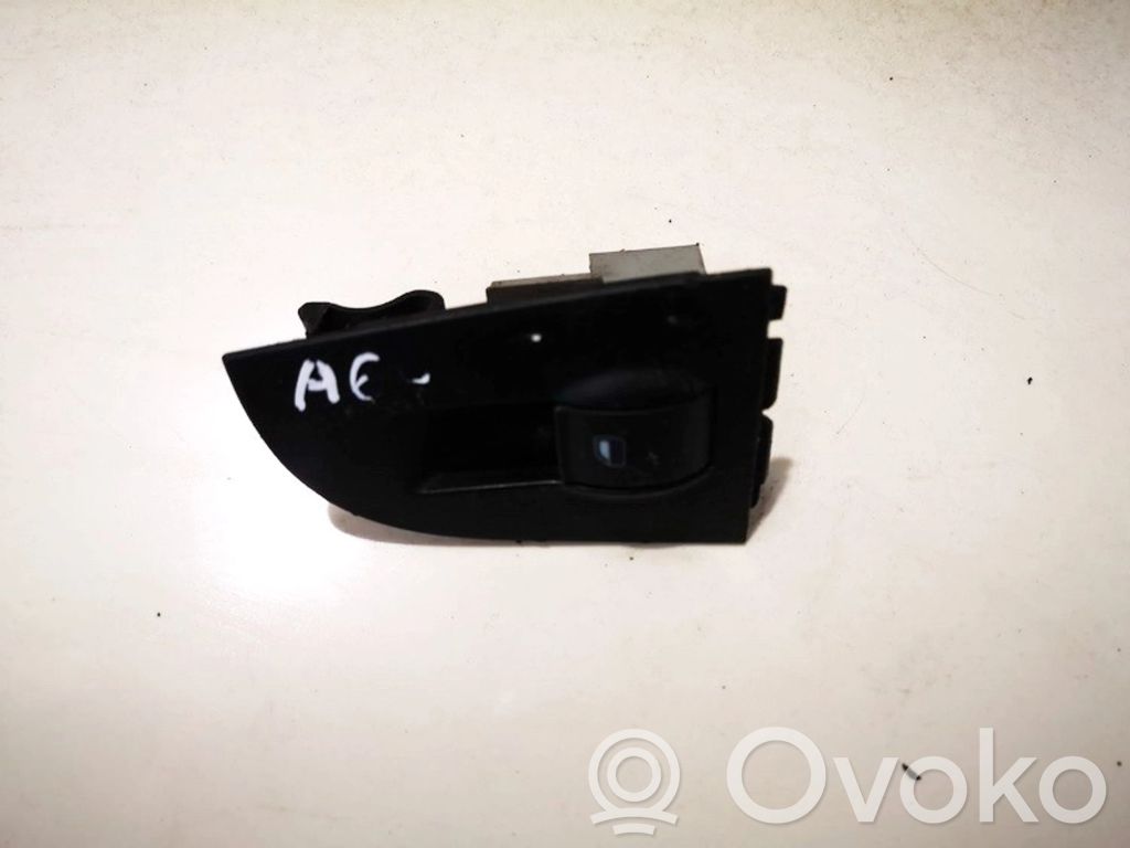 Audi A6 S6 C5 4B Comutator comandă geamuri electrice 