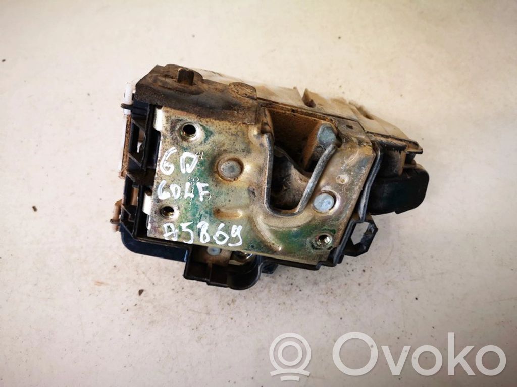 Volkswagen Golf III Încuietoare ușă spate 