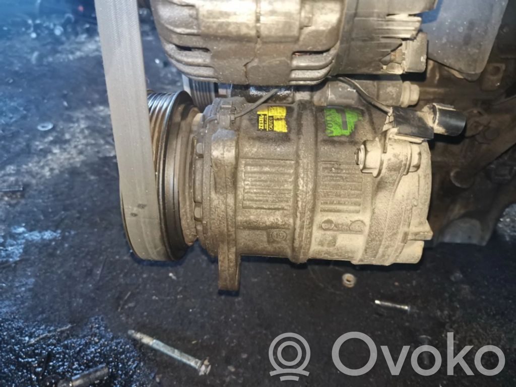 Compresor (bomba) del aire acondicionado (A/C))   30612618,30612618