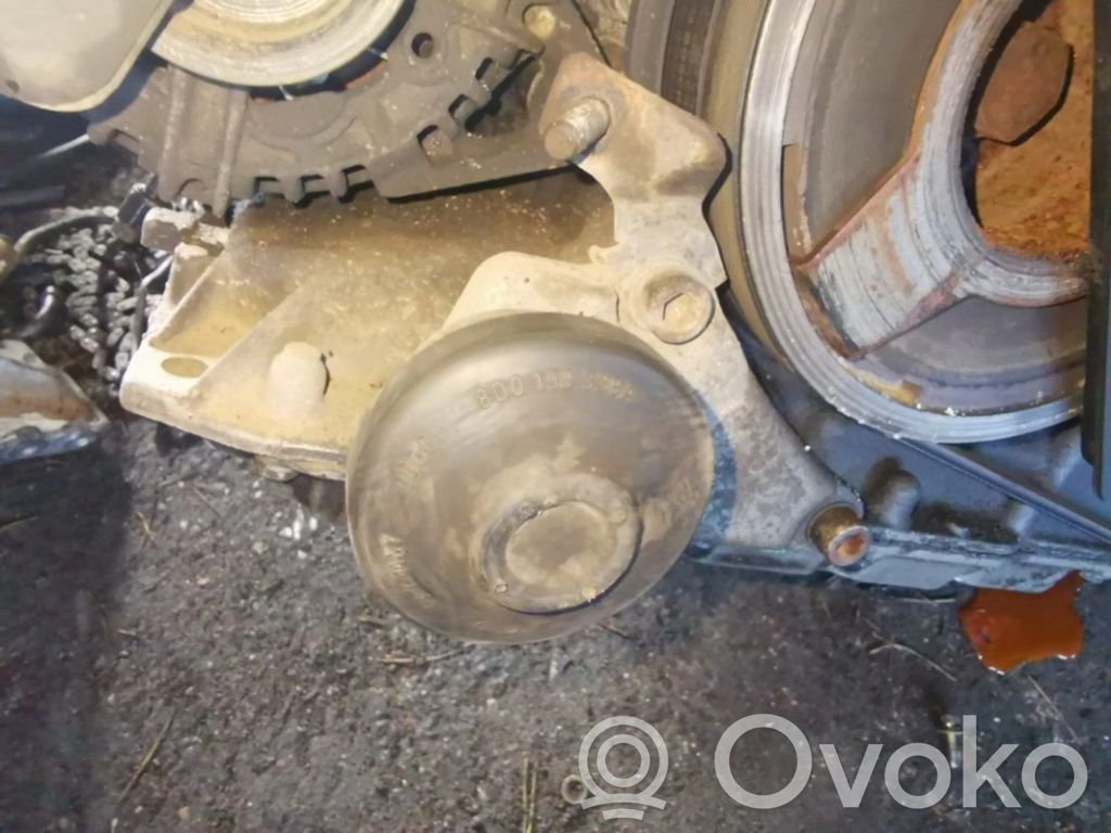 Audi A6 S6 C5 4B Engine mount bracket 