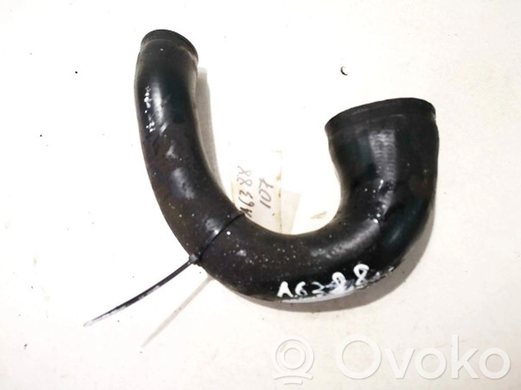 Opel Zafira A Furtun/conductă intercooler 