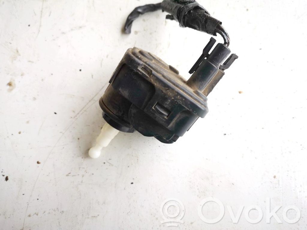 Volvo S40, V40 Motorino di regolazione assetto fari 