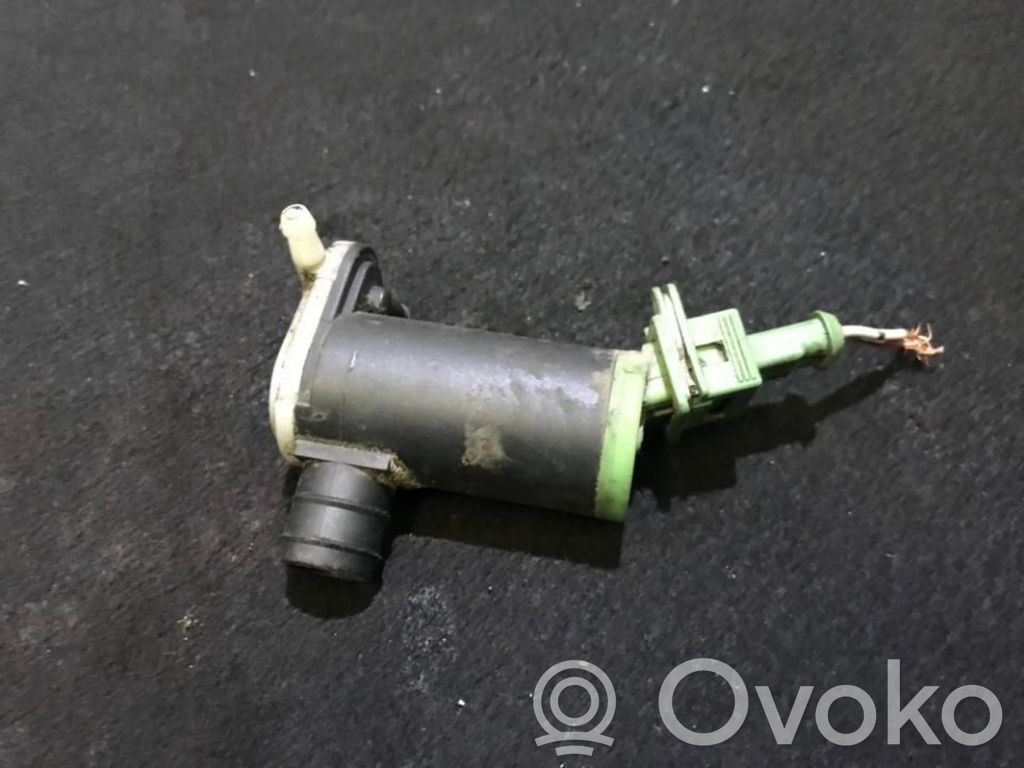 Citroen Berlingo Windscreen/windshield washer pump 