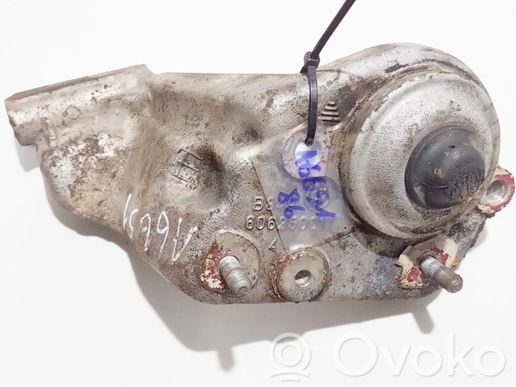 Engine mounting bracket   60625001D,B849,60625001D,B849