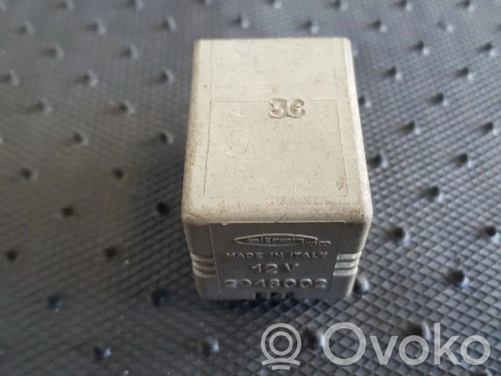 Otros relés   2048002,12V2048002,12V2048002,2048002