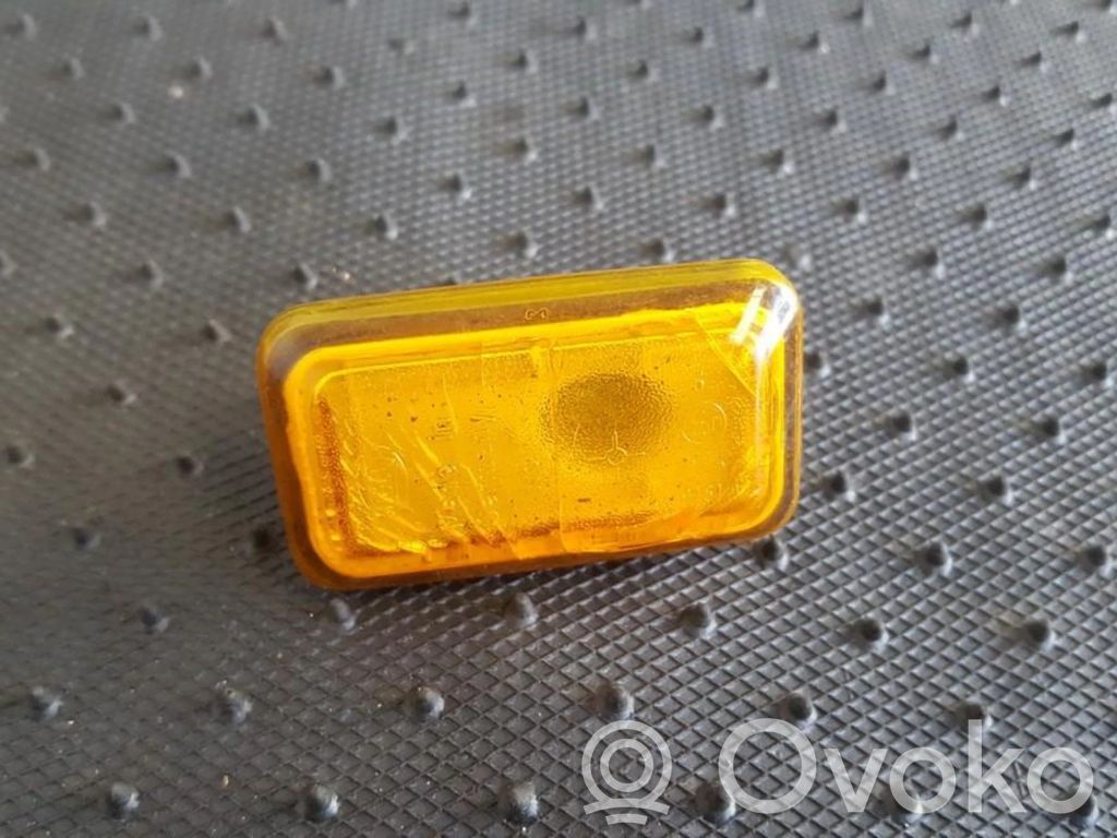 Volkswagen PASSAT B3 Seitenblinker 