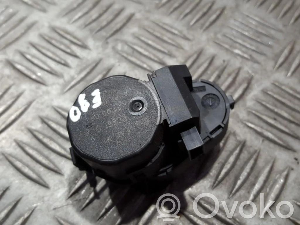 Oro sklendės varikliukas   6935082,ECB6,6935082,ECB6