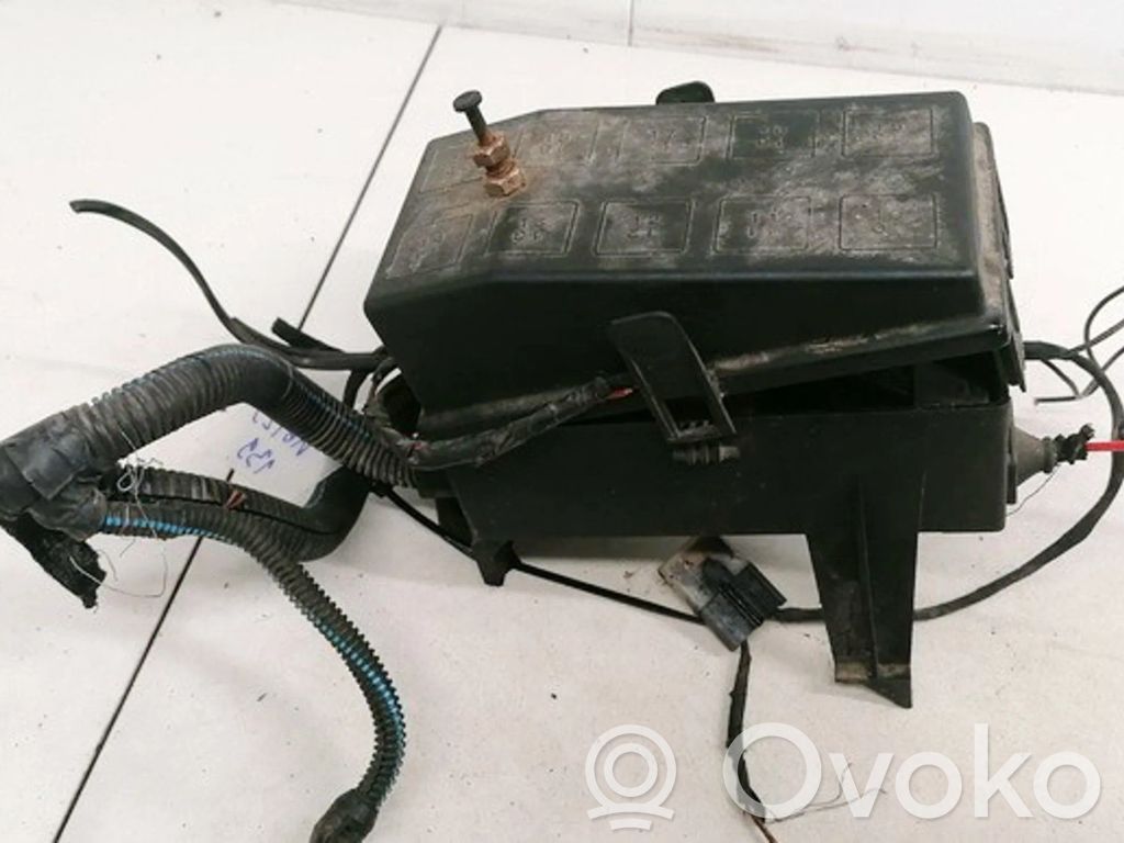 Opel Vectra B Set scatola dei fusibili 